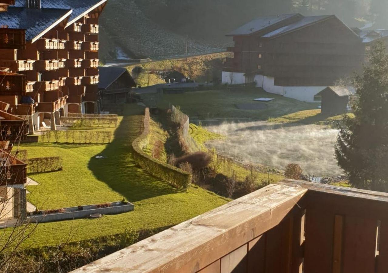 Aparthotel Mountain River Resort Val d'Illiez ภายนอก รูปภาพ