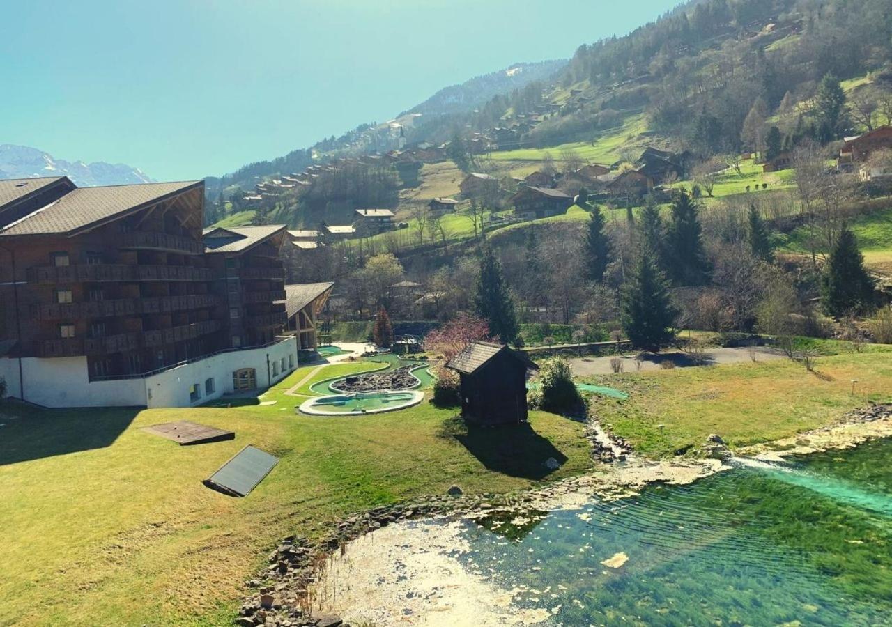 Aparthotel Mountain River Resort Val d'Illiez ภายนอก รูปภาพ