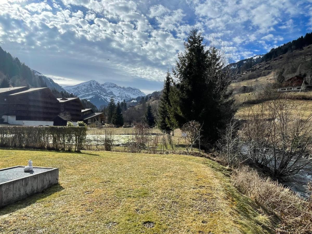Aparthotel Mountain River Resort Val d'Illiez ภายนอก รูปภาพ