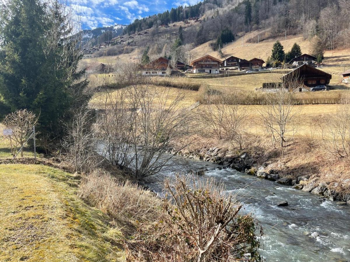 Aparthotel Mountain River Resort Val d'Illiez ภายนอก รูปภาพ